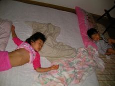 寝相の悪い人たち