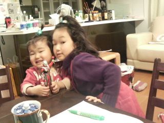 ねーねの真似が好き