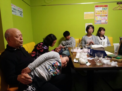 憲文おじちゃん達とカラオケ